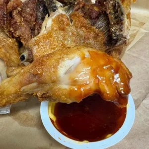 가마솥통닭 대표 사진