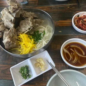 대봉뼈칼국수 대표 사진