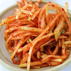 도자기에국시한그릇 사진