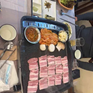 돼지빠 대표 사진