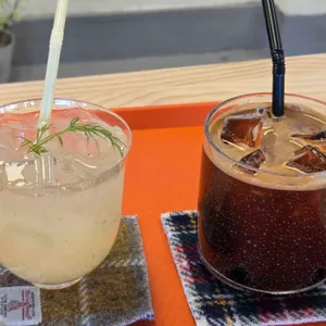 테일 포터리 스튜디오 사진 1