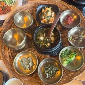 산이화 한정식 사진 1