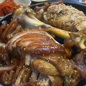 족발야시장 사진 1