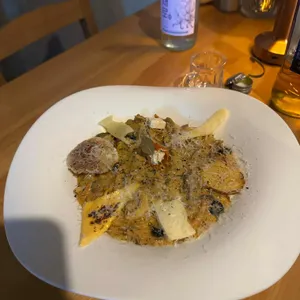 모찌네안마당 사진 2