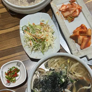 율하촌칼국수 사진