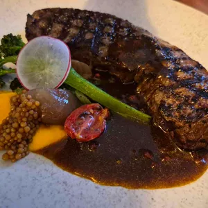 피노 대표 사진