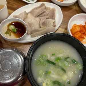 영동밀면&돼지국밥 대표 사진