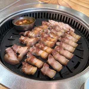 맛찬들왕소금구이 대표 사진