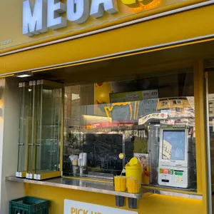 메가커피 사진 2