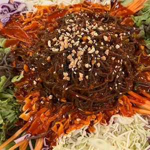 방천가족족발&보쌈 대표 사진