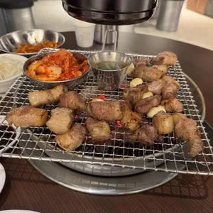 일통왕소금구이 사진