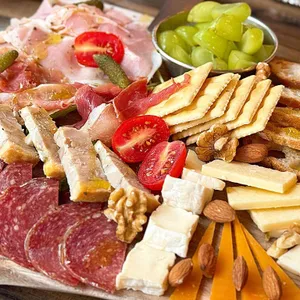 와인어클락 사진