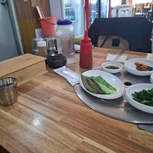 고향밥집 대표 사진