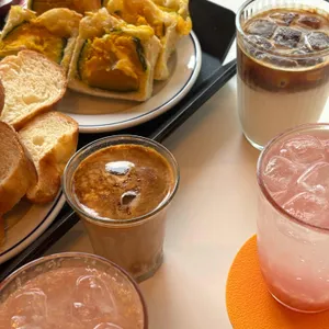 엠프티커피 대표 사진