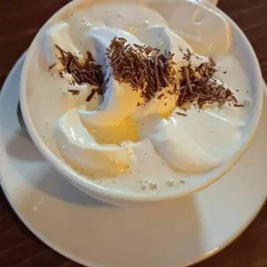 컴 폴 커피 대표 사진