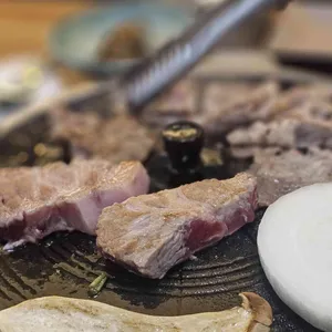 여의도우삼겹집 대표 사진