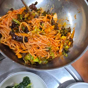 송탄부대찌개와즉석떡볶이 사진 2