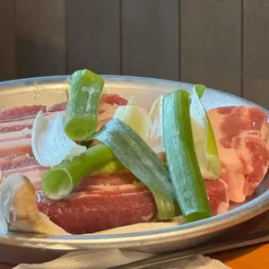 효자동솥뚜껑&보리밥 사진 1