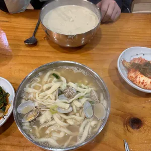 다래목 해물손칼국수전문점 사진