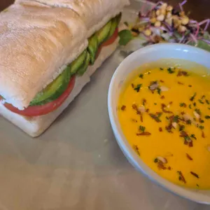 높은댕이 대표 사진