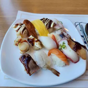 다이닝원 대표 사진