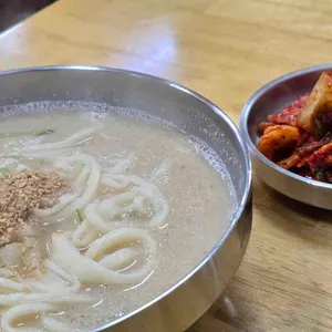 통큰칼국수 대표 사진