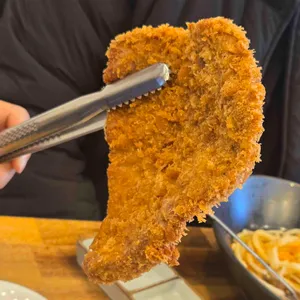 토미야 대표 사진