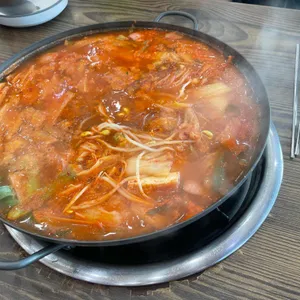 별장군부대찌개 대표 사진