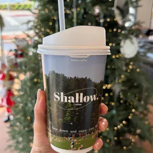 샬로우커피 사진 1