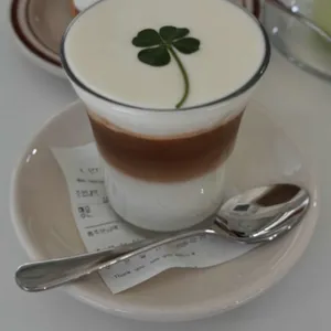 인커브 대표 사진