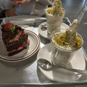 지이즈 대표 사진