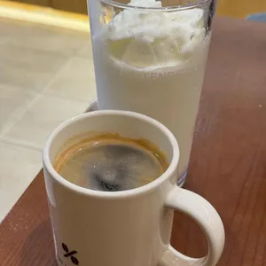 텐퍼센트커피 사진