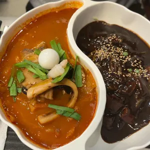 열라삼신짬뽕 대표 사진