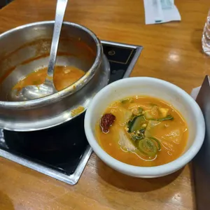 가든파티 대표 사진