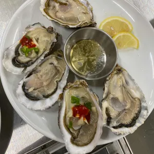 예산굴수산 대표 사진