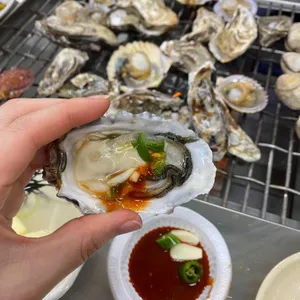 예산굴수산 대표 사진