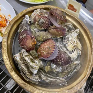 예산굴수산 사진