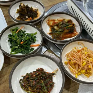 뚱돼지숯불갈비 사진