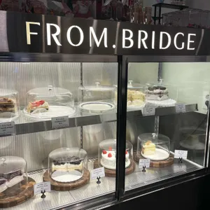 프럼브릿지 사진 1