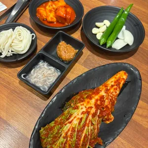 대건명가 돼지국밥 대표 사진