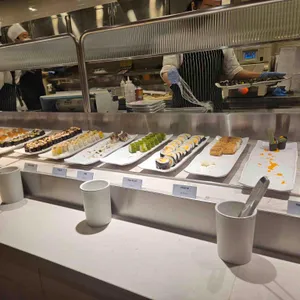 애슐리퀸즈 대표 사진