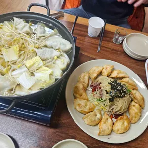 누리손만두 사진