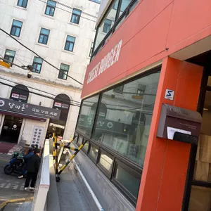 스매쉬치즈버거 대표 사진