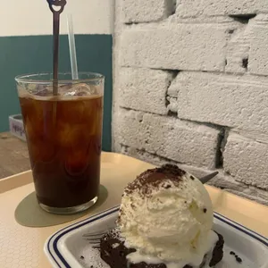 안녕낯선사람 대표 사진