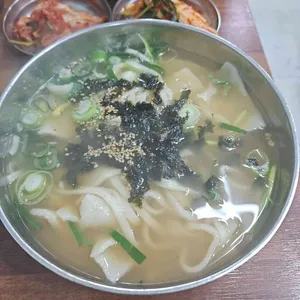 홍두깨손칼국수 사진