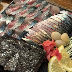 범하다 대표 사진