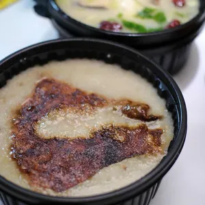 초가집 누룽지백숙 사진