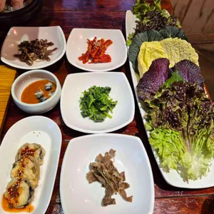 꽃다지쌈밥 대표 사진