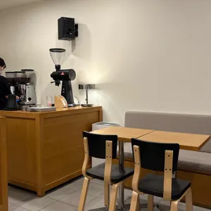 매뉴얼즈 커피 로스터스 대표 사진