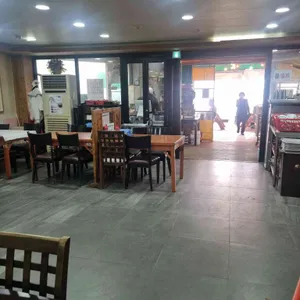 팔각정횟집 대표 사진